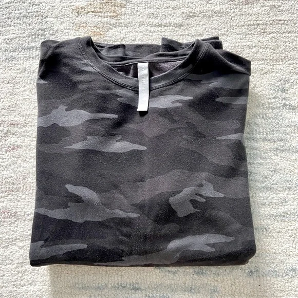 Athleta Studio to Street Camo Sweatshirt - Picture 3 of 3